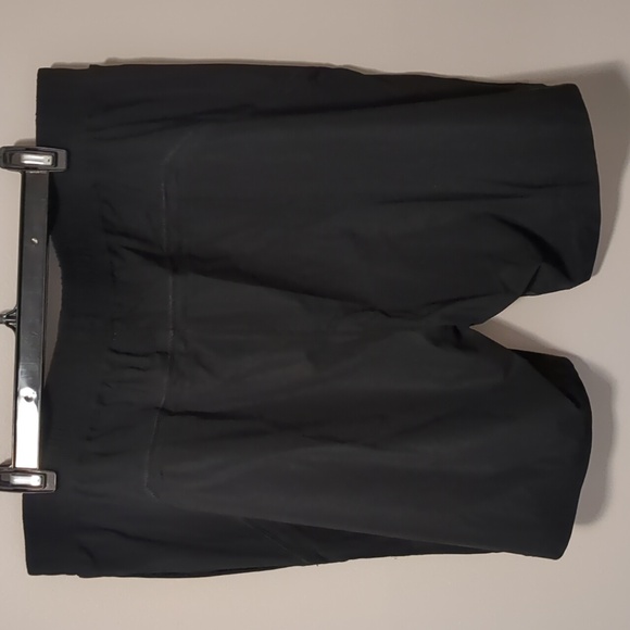 NEW - Men's RHONE 7" BLACK Training Athletic Shorts - XXL - Picture 4 of 8